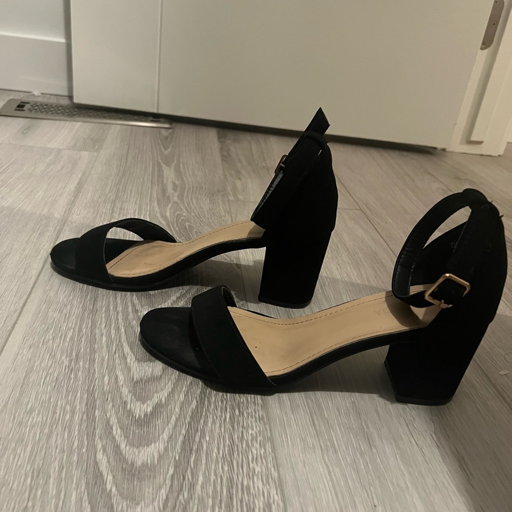 Vintage black shoes